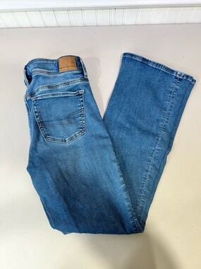 American Eagle Outfitters Women’s Blue Bootcut Jeans